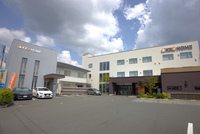 日興トラスト_img-本社外観